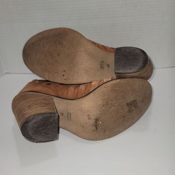 Free People‎ Hybrid Boot Strappy Tan Leather Block Heel Ankle Women's 6 Western - Picture 6 of 9